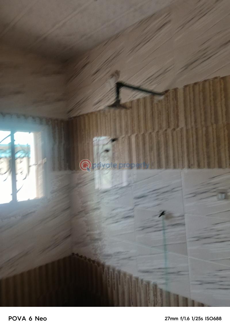 Newly refurbished 3bed - 21 3 bedroom Block Of Flats For Rent Hilltop Estate Aboru Iyana Ipaja Road Lagos Iyana Ipaja Lagos - 21