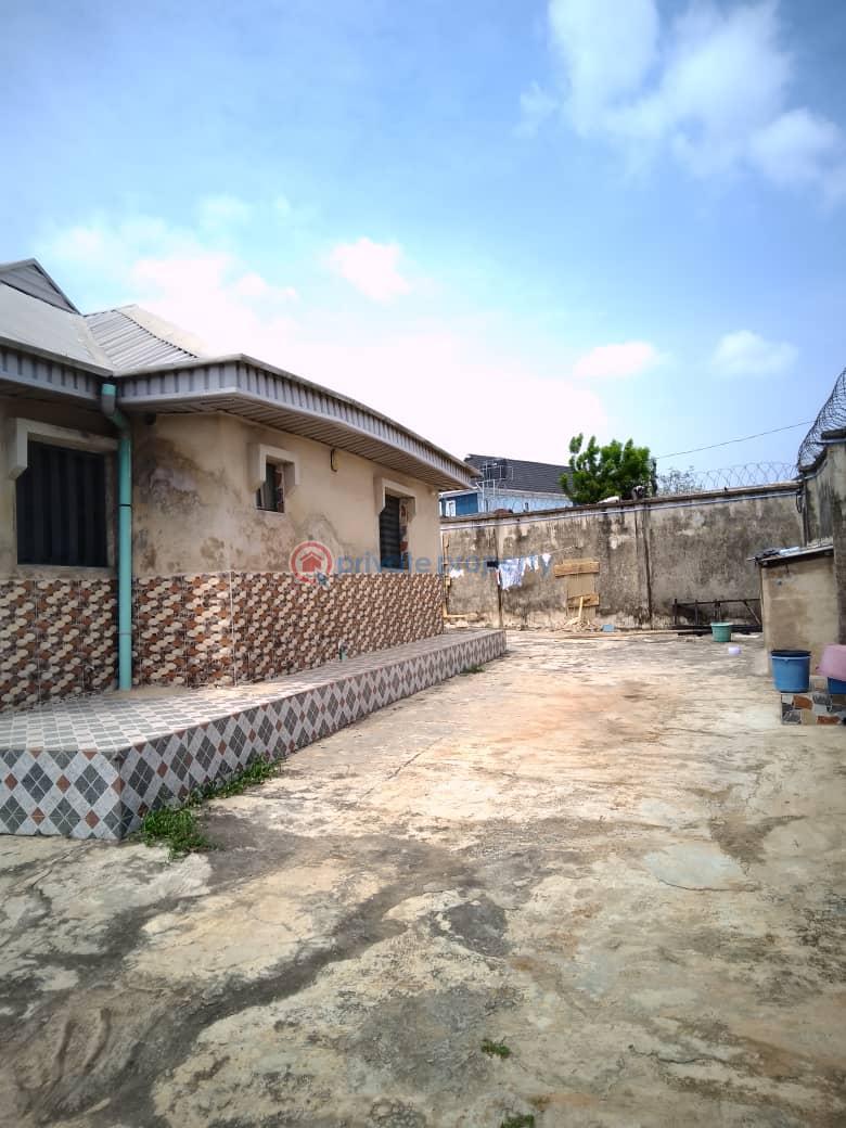 3 bedroom Detached Bungalow For Sale Surulere Estate Alagbado Lagos State Alagbado Abule Egba Lagos - 6