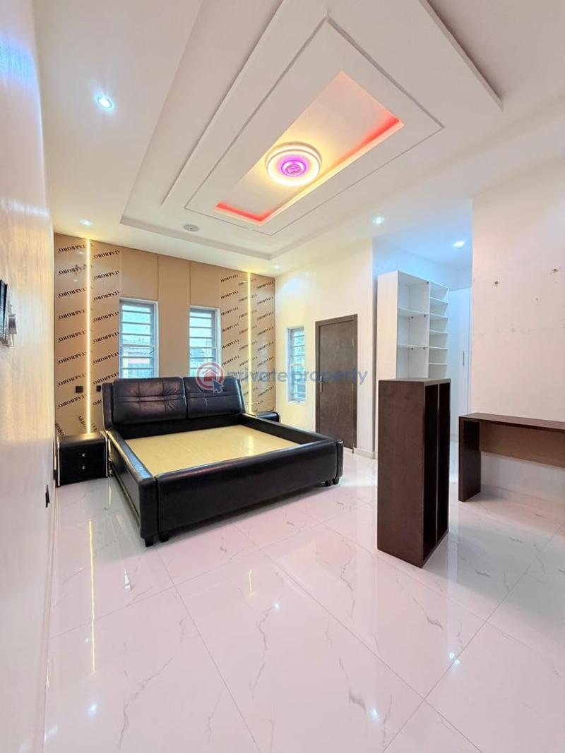 4 bedroom Detached Duplex For Sale Magodo Phase 1 Magodo GRA Phase 1 Ojodu Lagos - 2