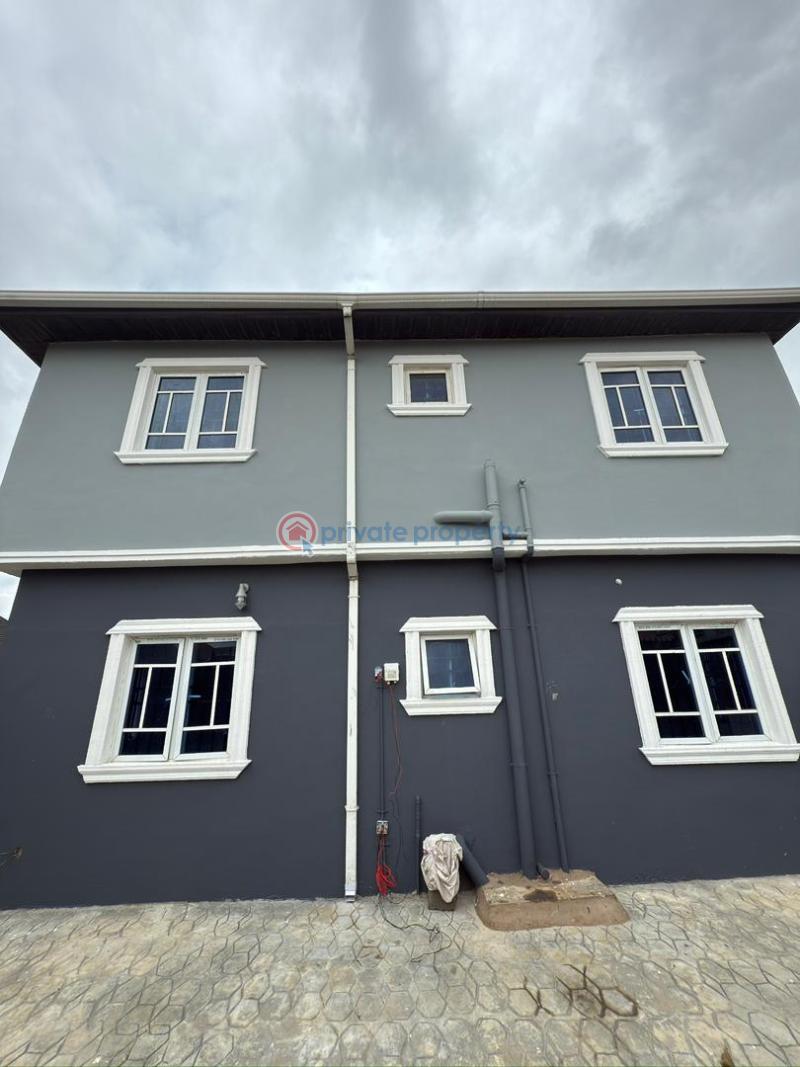 10 bedroom Maisonette For Sale Ayobo Ipaja Road Lagos Ayobo Ipaja Lagos - 0