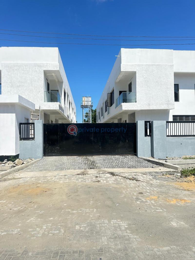 3 bedroom Terraced Duplex For Sale Chevron, Lagos Nigeria Chevron Drive Lekki Lagos - 0