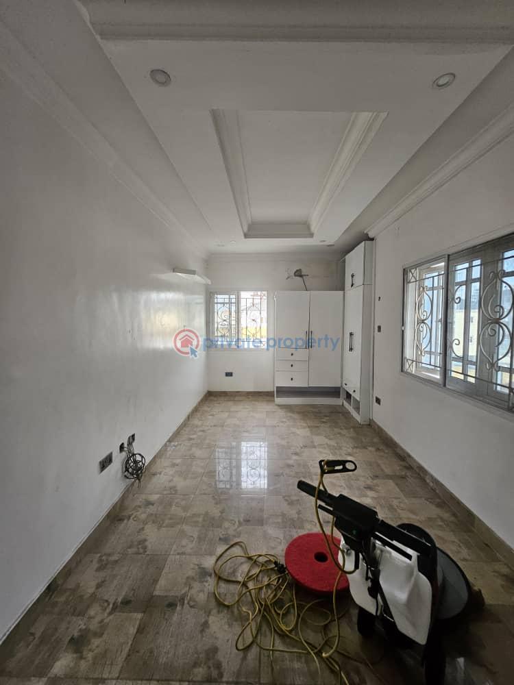 2 bedroom Terraced Duplex For Rent Oniru Victoria Island Lagos - 9