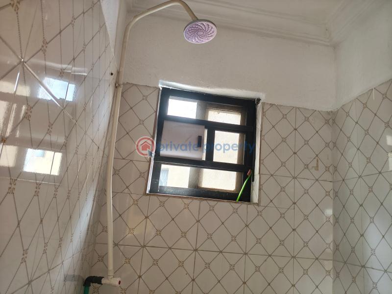 2 bedroom Block Of Flats For Rent Church Street Off Bajulaiye Road Fola Agoro Yaba Lagos - 9