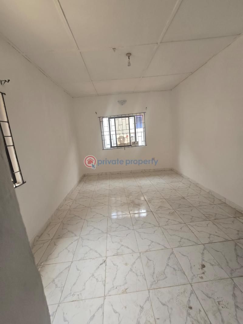 2 bedroom Flat & Apartment For Rent Aigoro Close Iju-obawole Ifako-Ijaiye Lagos - 8
