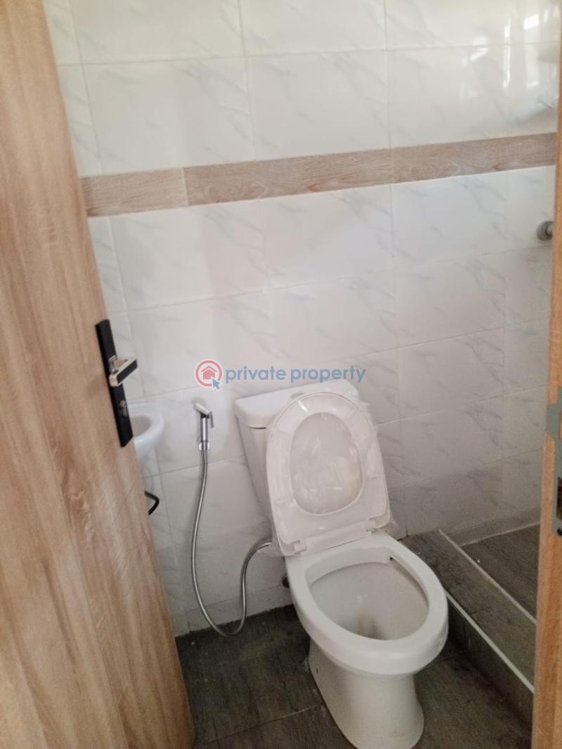 2 bedroom Block Of Flats For Rent Icast Challenge Elewura Challenge Ibadan Oyo - 8