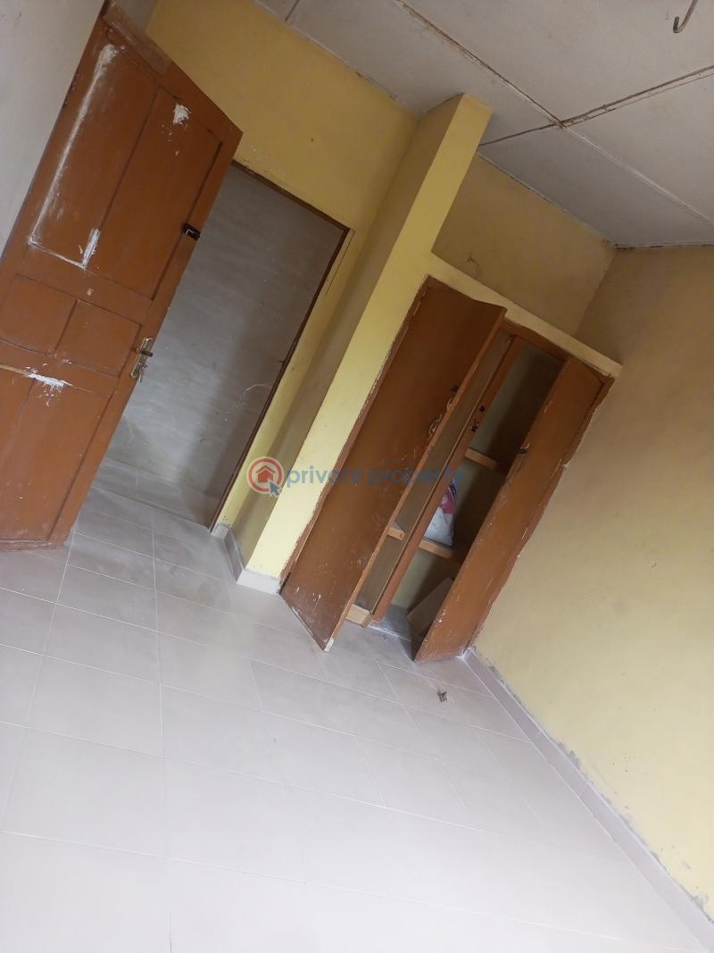 2 bedroom Flat & Apartment For Rent Mosan, Shagari Estate Ipaja Lagos - 5