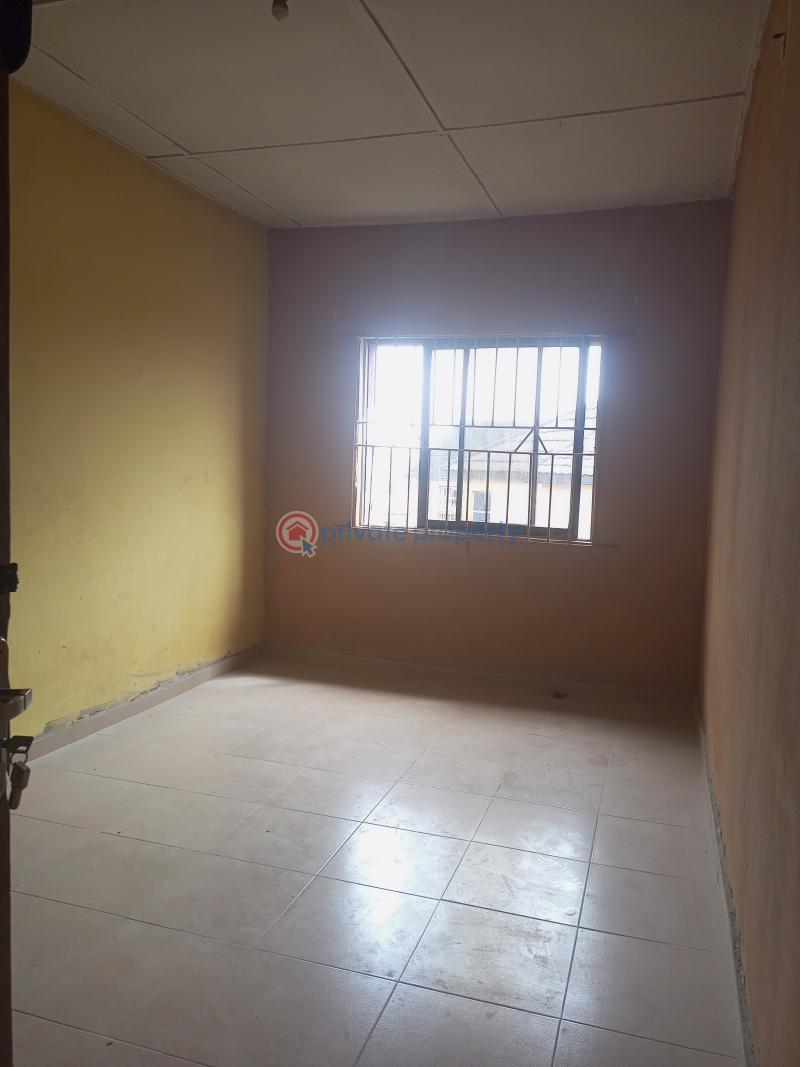 2 bedroom Flat & Apartment For Rent Mosan, Shagari Estate Ipaja Lagos - 4