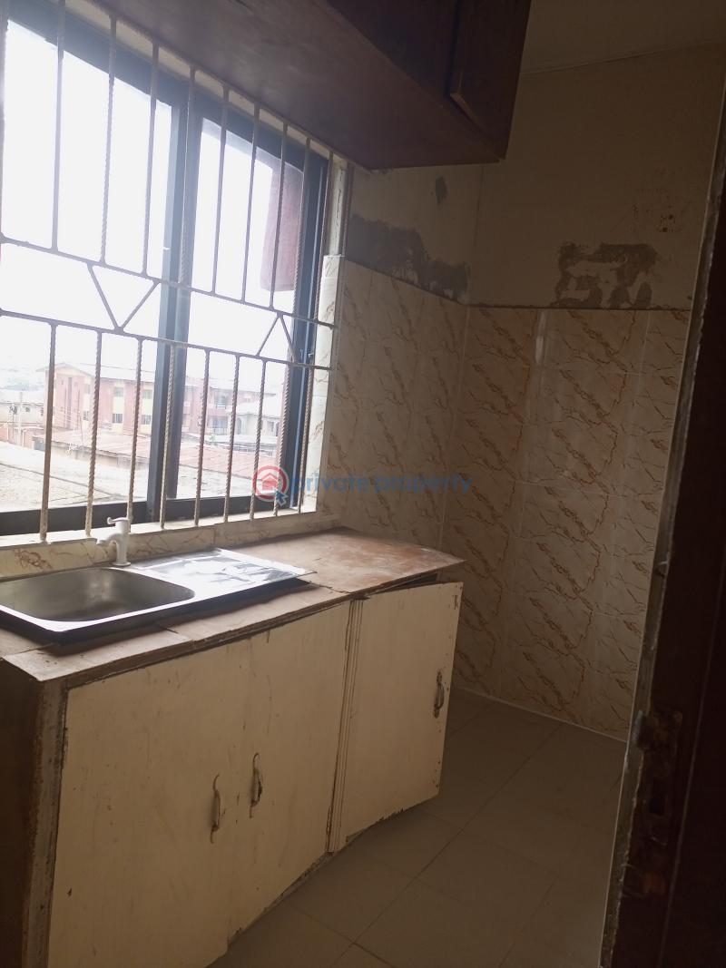 2 bedroom Flat & Apartment For Rent Mosan, Shagari Estate Ipaja Lagos - 8