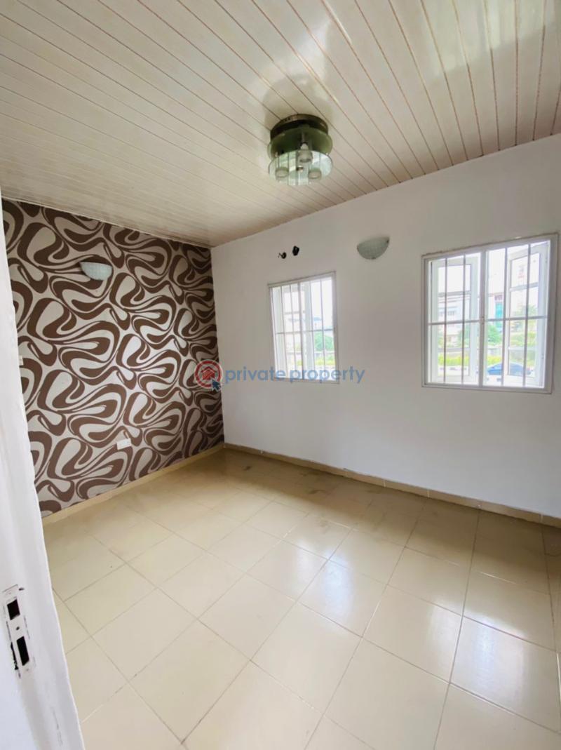 2 bedroom Flat & Apartment For Rent Lekki Phase 1 Lagos (PID 2PXBRT