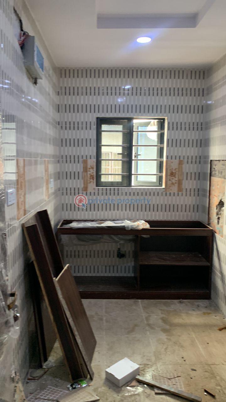 2 bedroom Block Of Flats For Rent Akowonjo Alimosho Lagos - 2