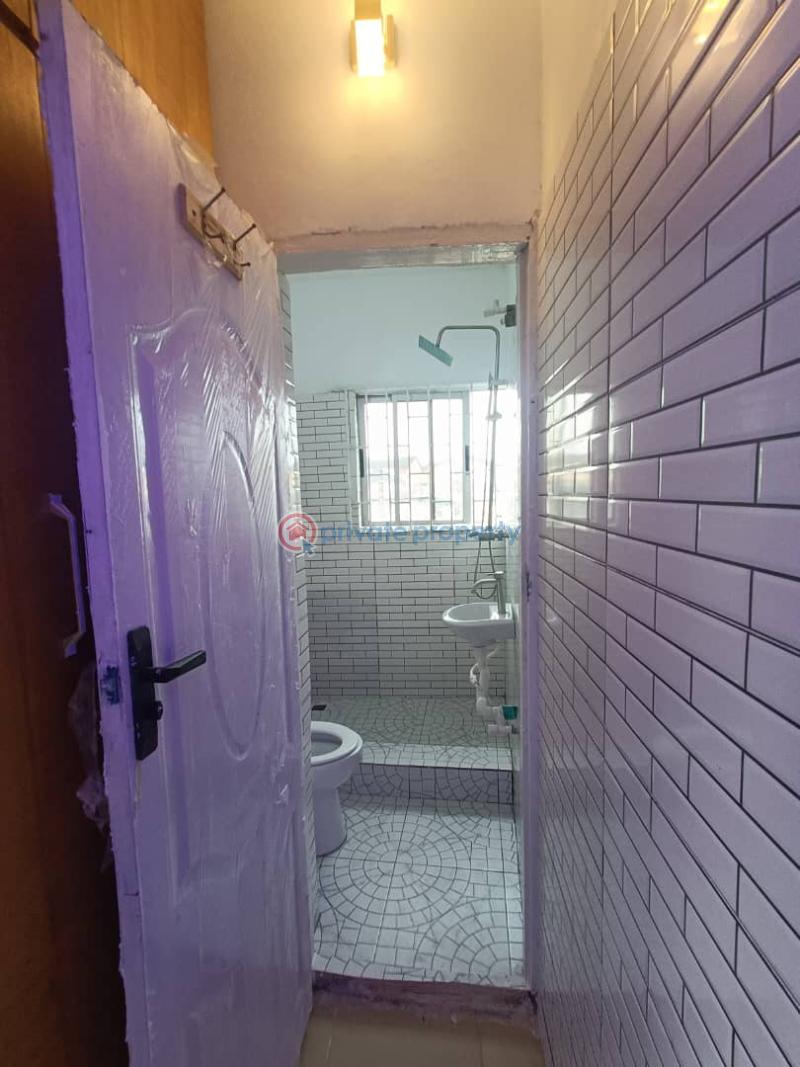 2 bedroom Flat & Apartment For Rent Mende Maryland Lagos - 3