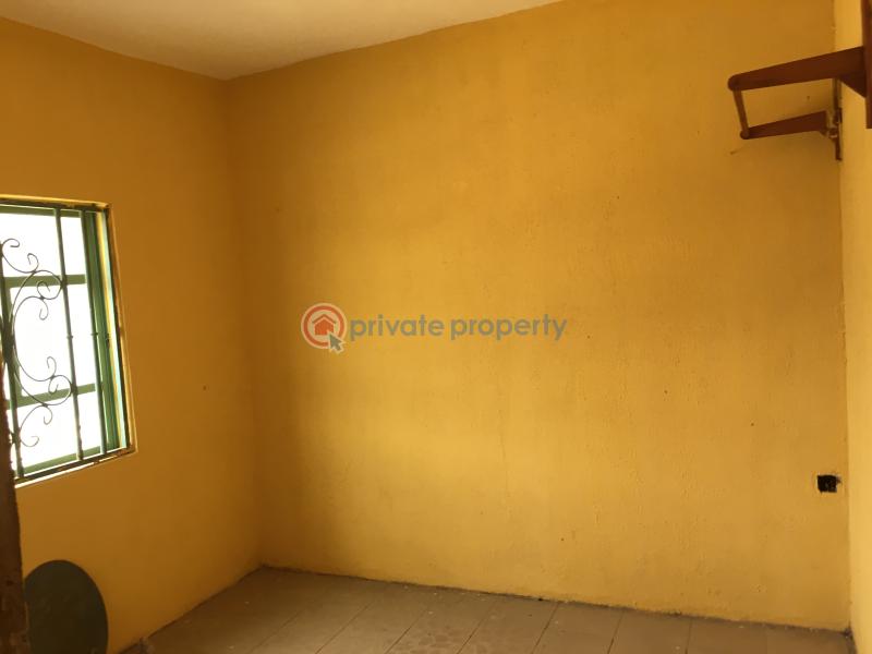 2 bedroom Block Of Flats For Rent Butterfly Estate Agric Ikorodu Lagos - 6