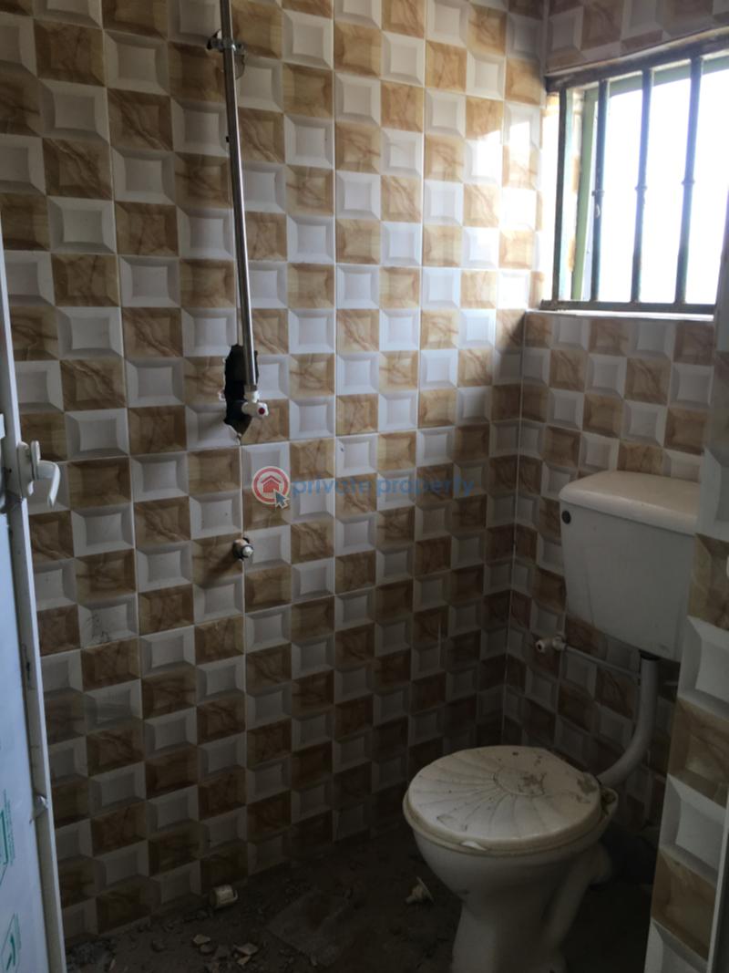 2 bedroom Block Of Flats For Rent Butterfly Estate Agric Ikorodu Lagos - 3
