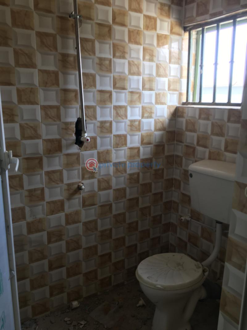 2 bedroom Block Of Flats For Rent Butterfly Estate Agric Ikorodu Lagos - 4