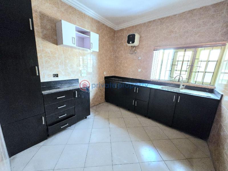 Newly renovated 3 bedroom apartment - 9 3 bedroom Flat & Apartment For Rent Lekki Phase 1 Lagos - 9