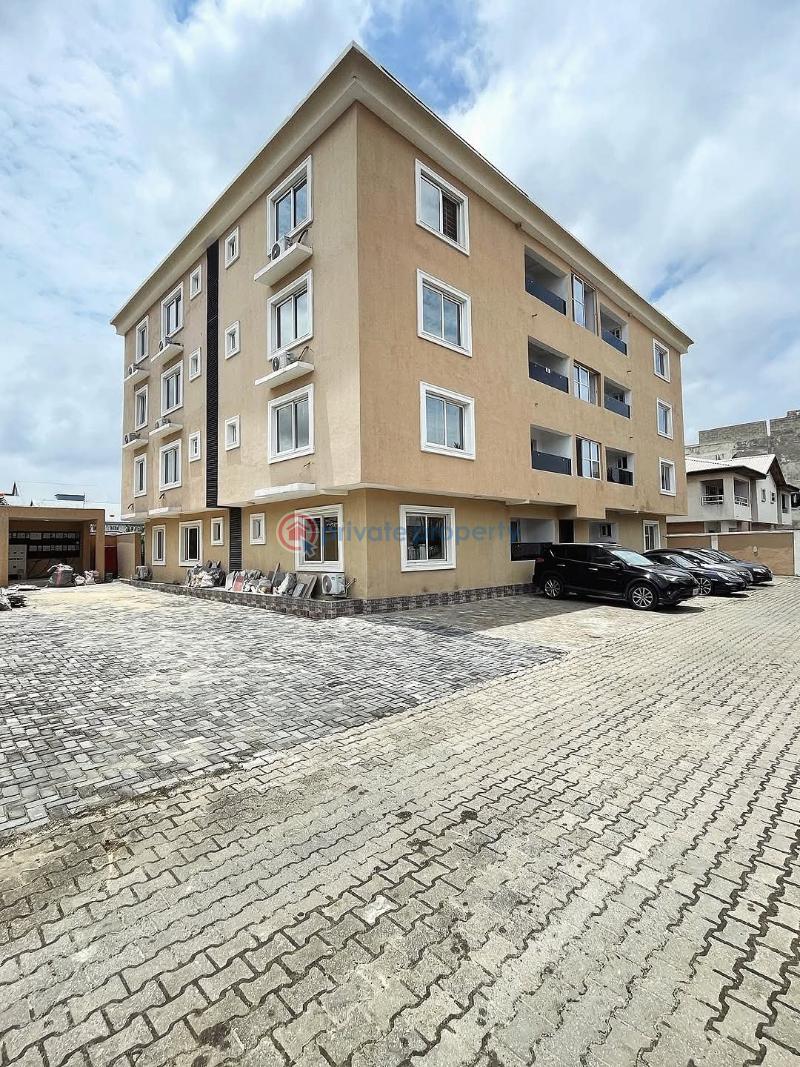 3 bedroom Block Of Flats For Rent Lekki Phase 1 Lagos - 0