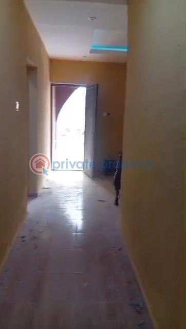 3 bedroom Flat & Apartment For Rent Egbeyemi Street Ahmadiyya Ifako-Ijaiye Lagos - 10