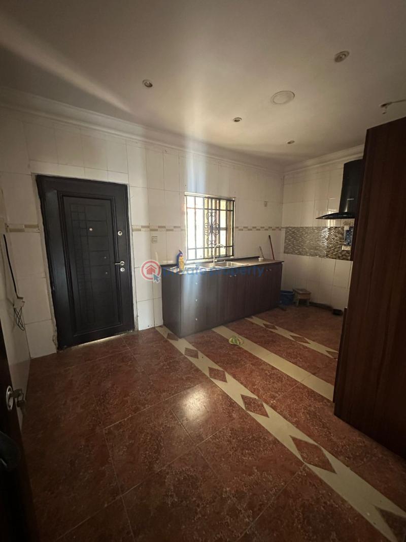 3 bedroom Shared Apartment For Rent Parkview Estate Ikoyi Lagos - 13