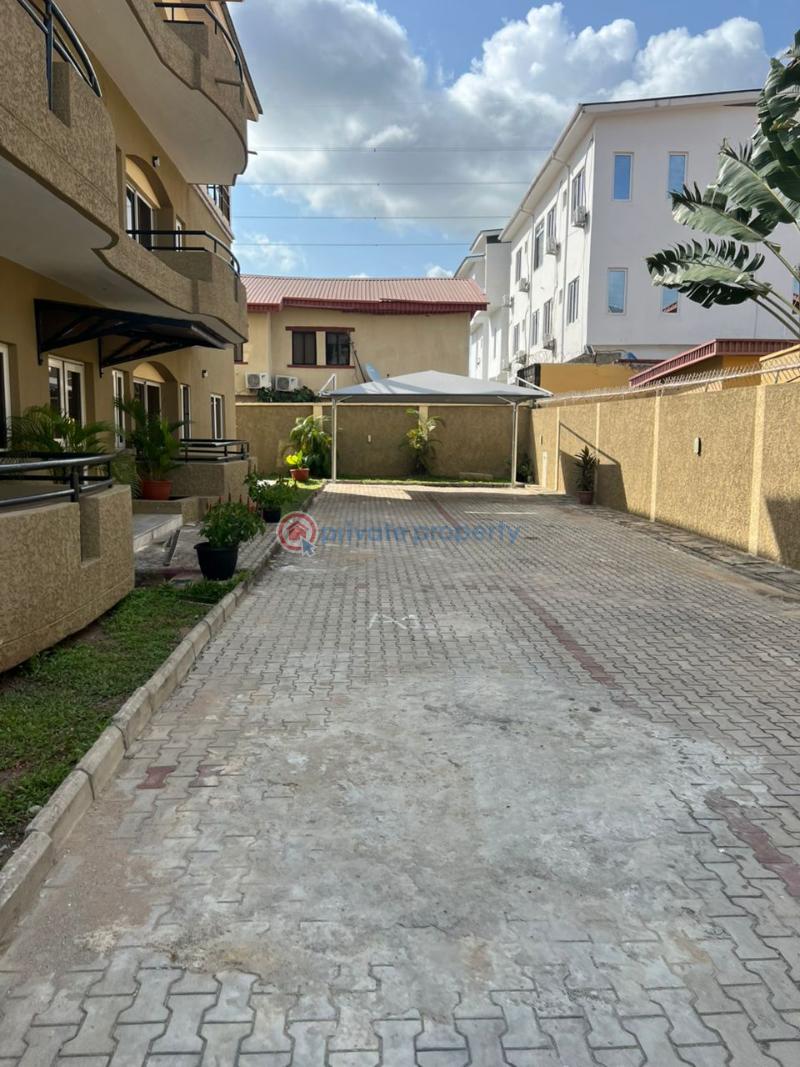 3 bedroom Shared Apartment For Rent Lekki Phase 1 Lagos - 9