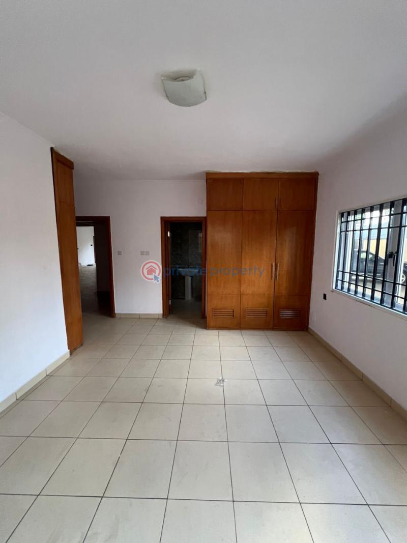 3 bedroom Shared Apartment For Rent Lekki Phase 1 Lagos - 1