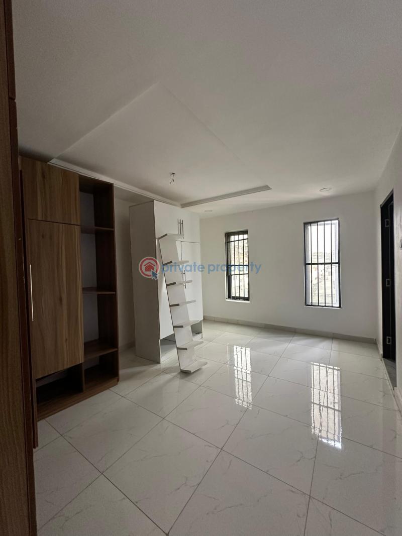 3 bedroom Block Of Flats For Rent Ikate Lekki Lekki Lagos - 12