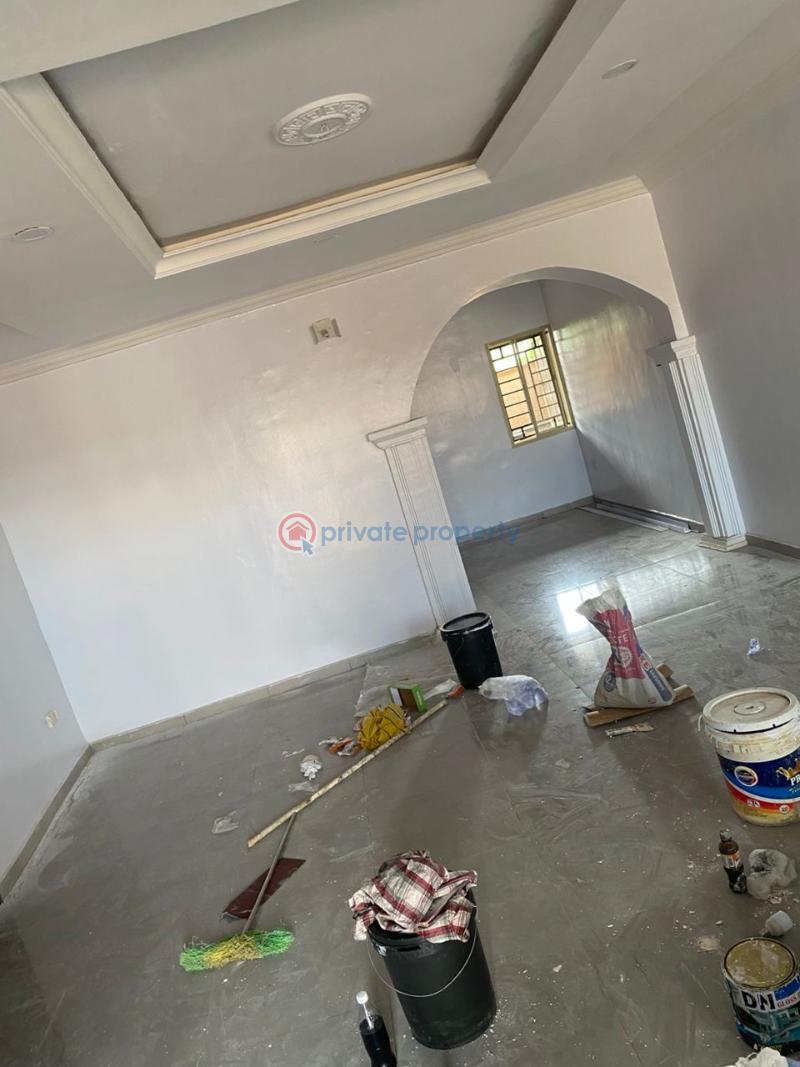 3 bedroom Block Of Flats For Rent Hassan Block’s, Akuru,elebu Area Akala Express Ibadan Oyo - 3