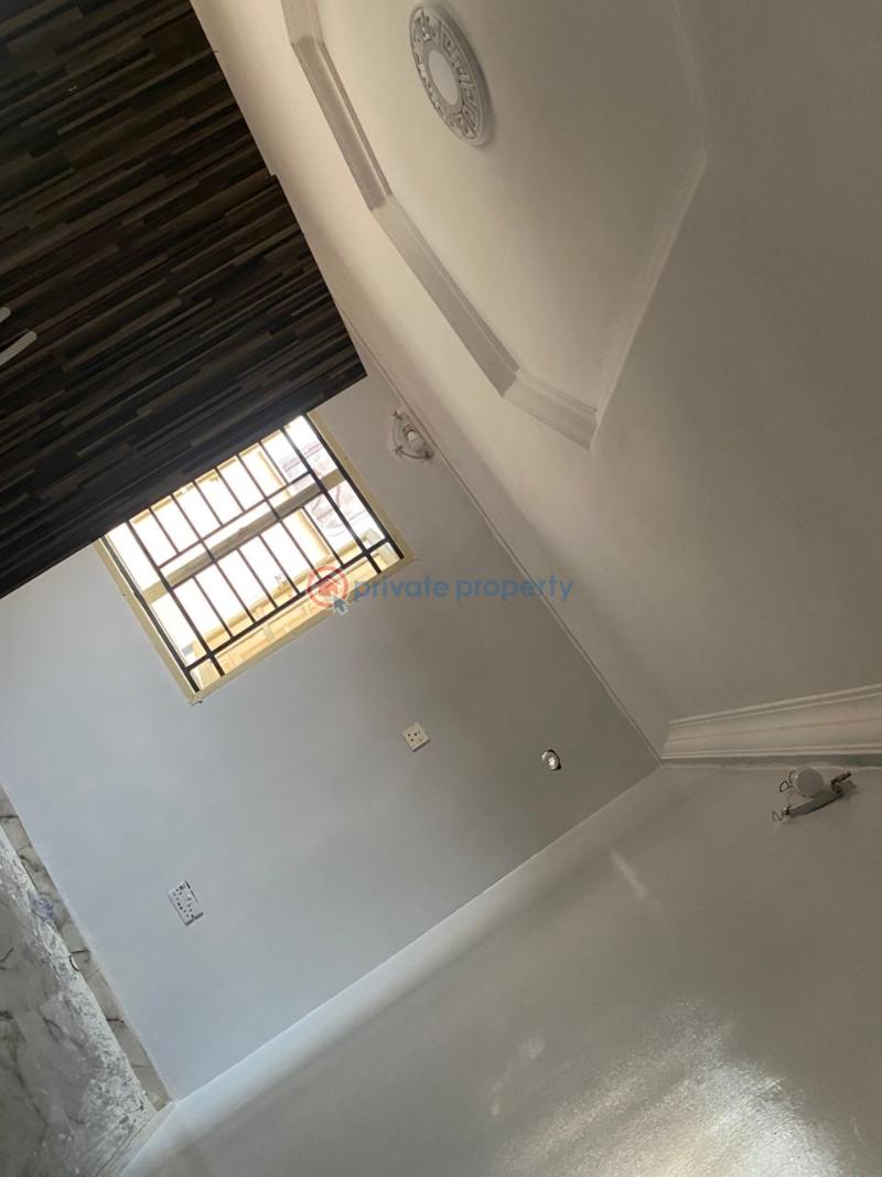 3 bedroom Block Of Flats For Rent Hassan Block’s, Akuru,elebu Area Akala Express Ibadan Oyo - 6