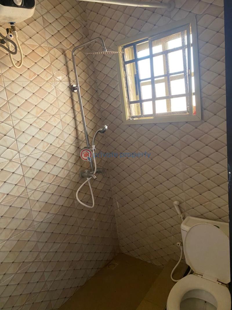 3 bedroom Block Of Flats For Rent Hassan Block’s, Akuru,elebu Area Akala Express Ibadan Oyo - 2