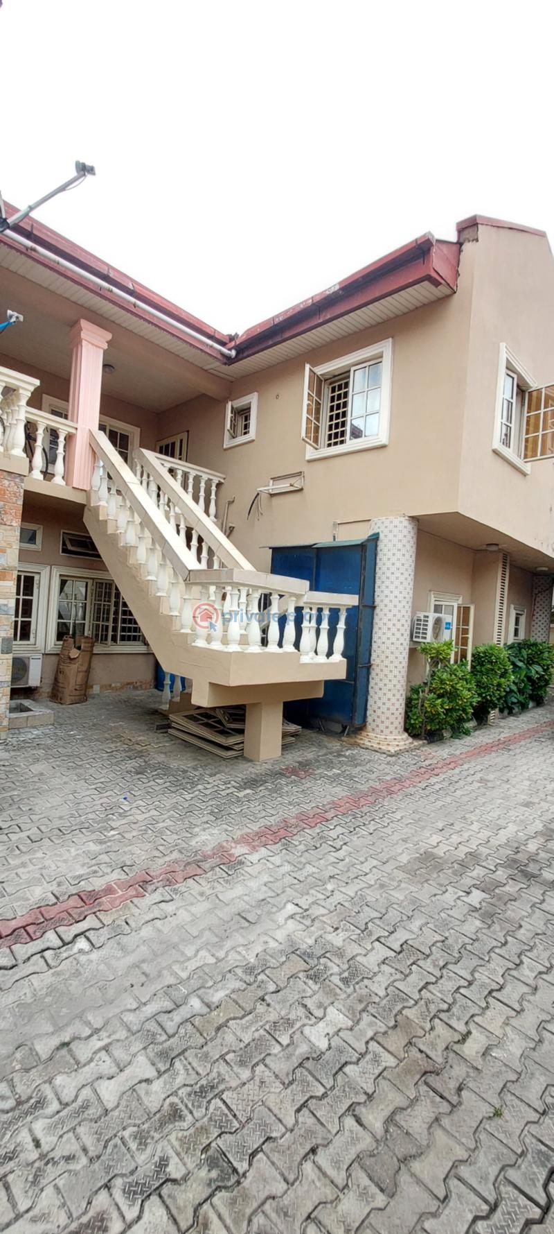 3 bedroom Block Of Flats For Rent Idado Lekki Lagos - 1