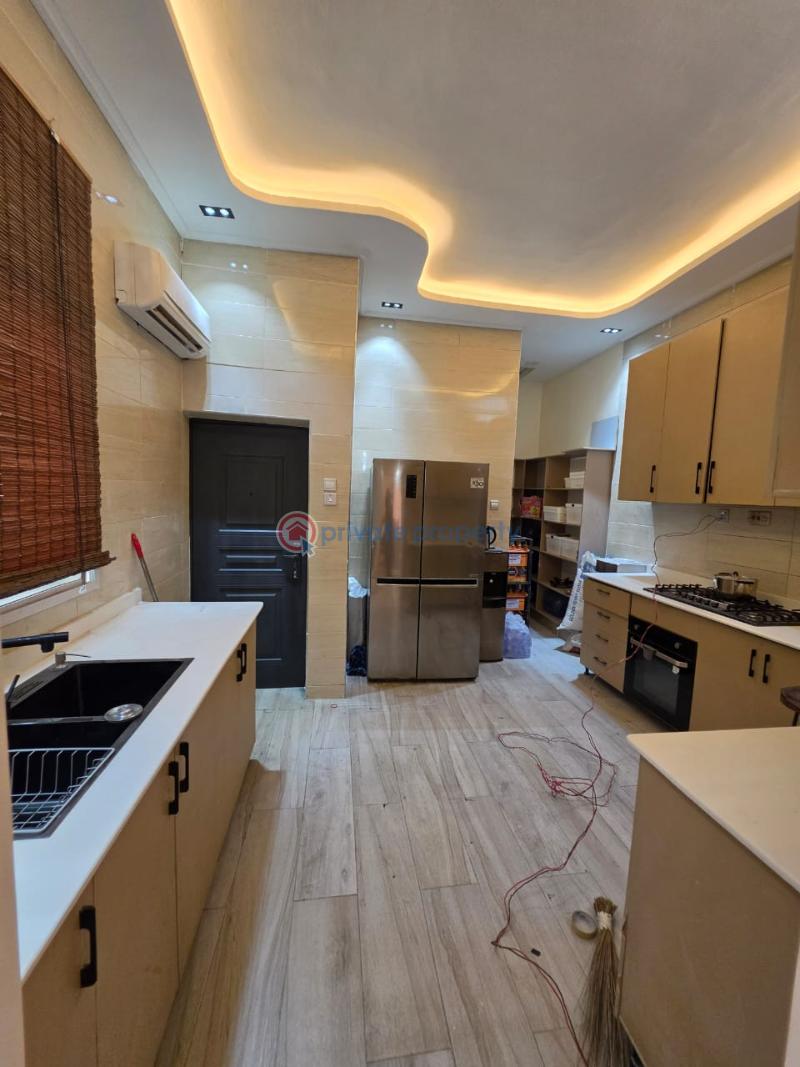 3 bedroom Block Of Flats For Sale Off Bourdillon Road Ikoyi Lagos - 6