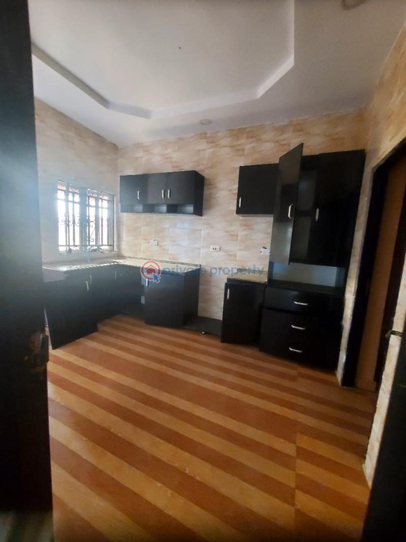 3 bedroom Block Of Flats For Rent Anifalaje Estate Akobo Ibadan Oyo - 1
