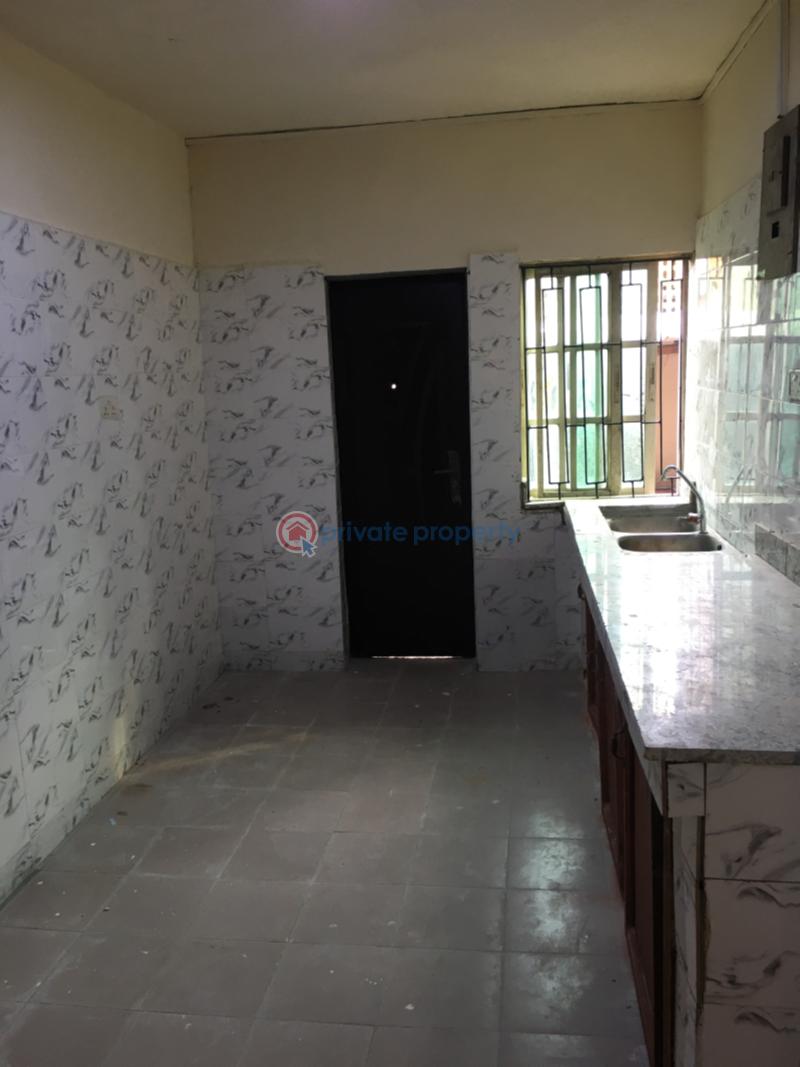 3 bedroom Block Of Flats For Rent Anthony Village Maryland Lagos - 0