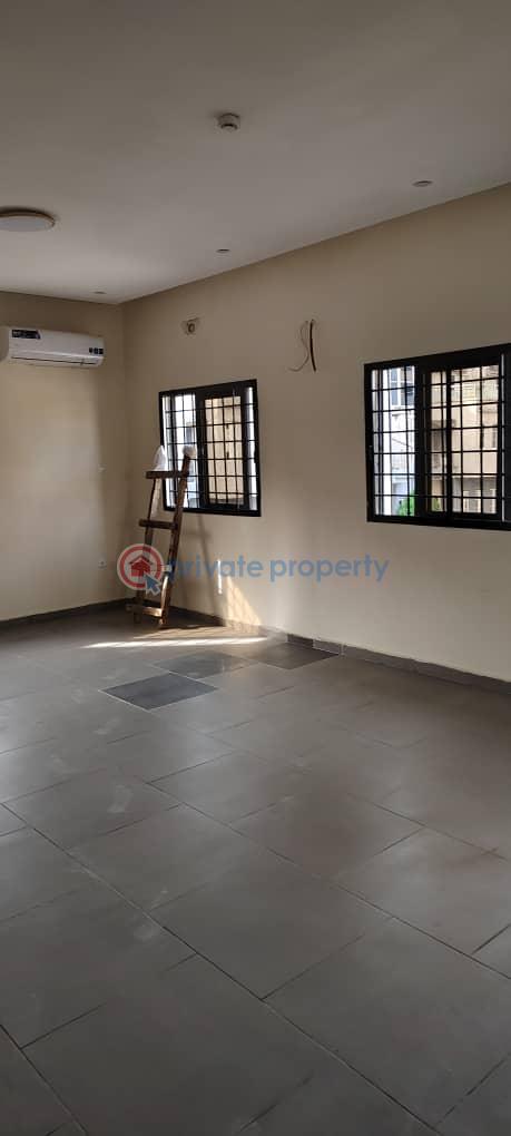 3 bedroom Flat & Apartment For Rent Lekki Phase 1 Lagos - 1