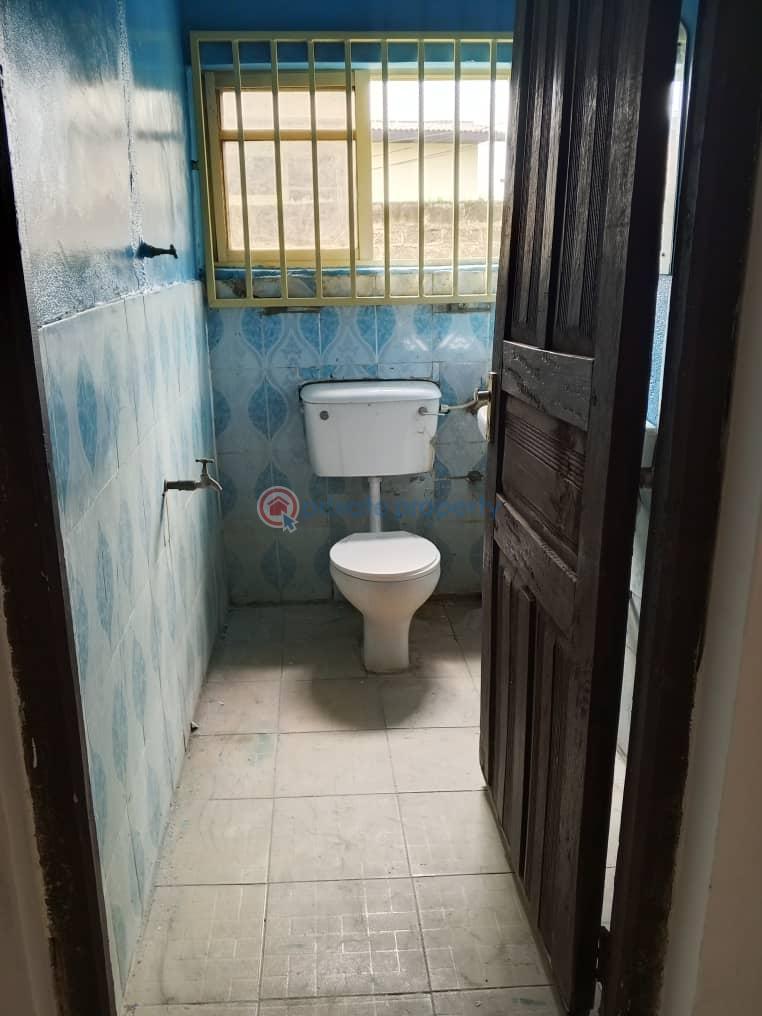 House For Rent Kola Oladeji Street, Salami Estate,new Bodija. Bodija Ibadan Oyo - 5