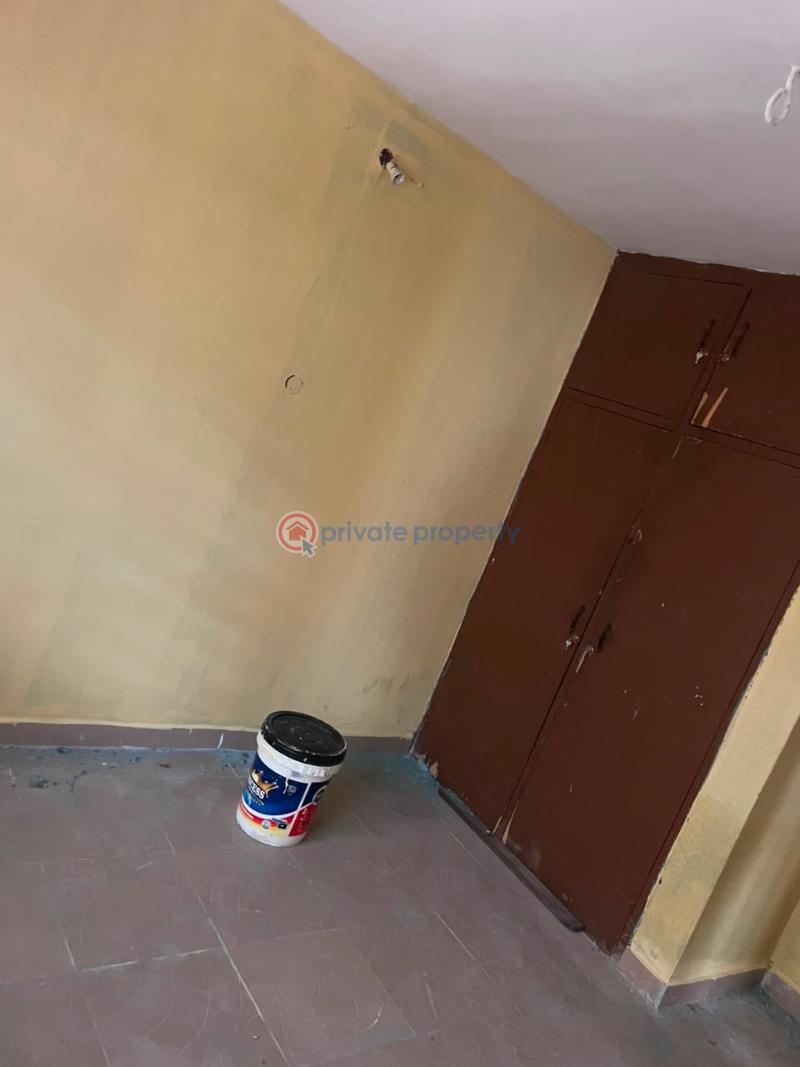 3 bedroom Block Of Flats For Rent Elewure Community School Challenge Challenge Ibadan Oyo - 2