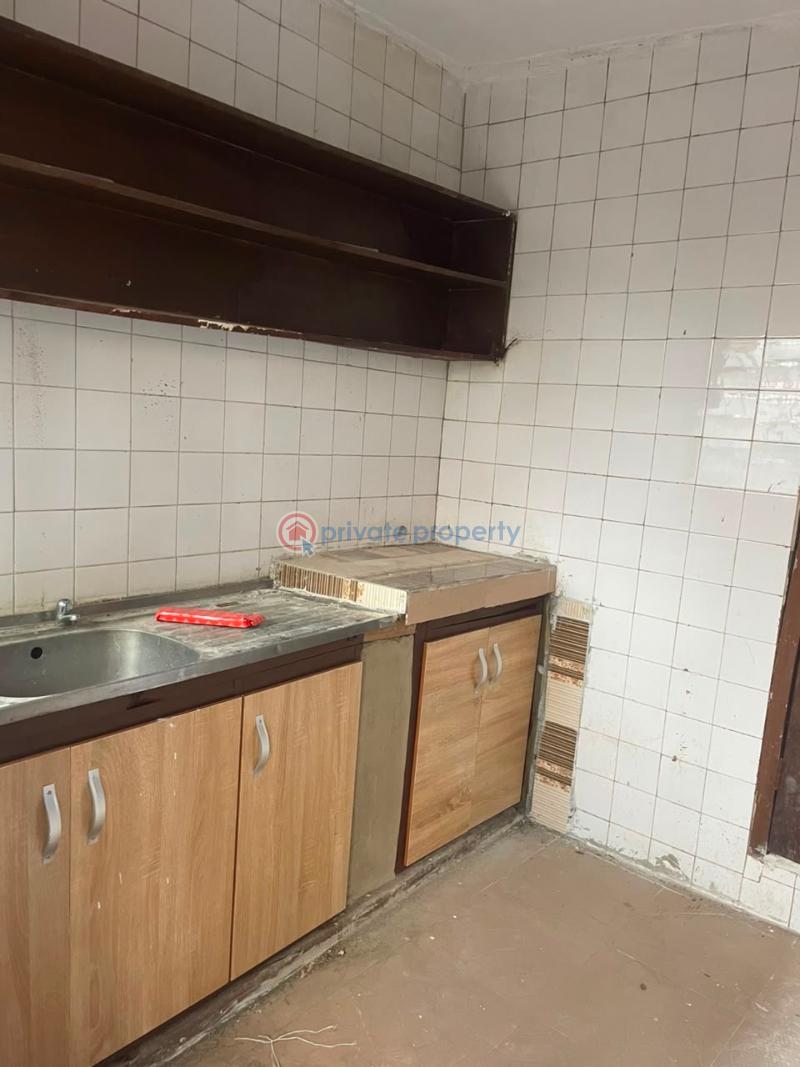 3 bedroom Block Of Flats For Rent Elewure Community School Challenge Challenge Ibadan Oyo - 0