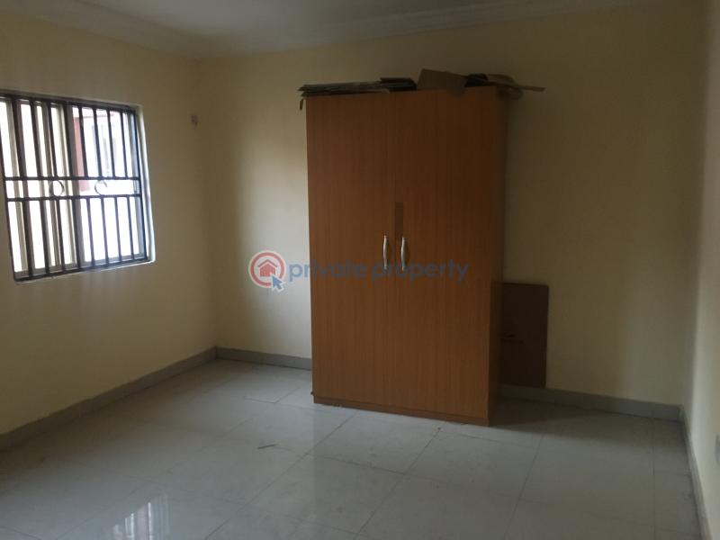 3 bedroom Block Of Flats For Rent Mende Maryland Lagos - 2