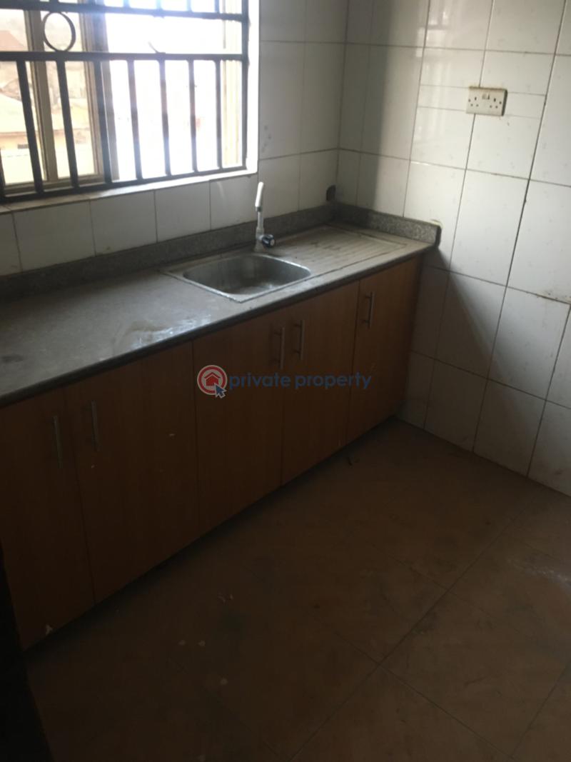 3 bedroom Block Of Flats For Rent Mende Maryland Lagos - 12