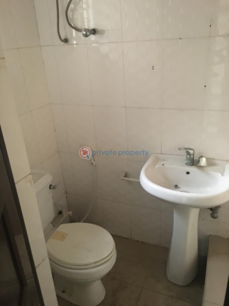 3 bedroom Block Of Flats For Rent Mende Maryland Lagos - 6