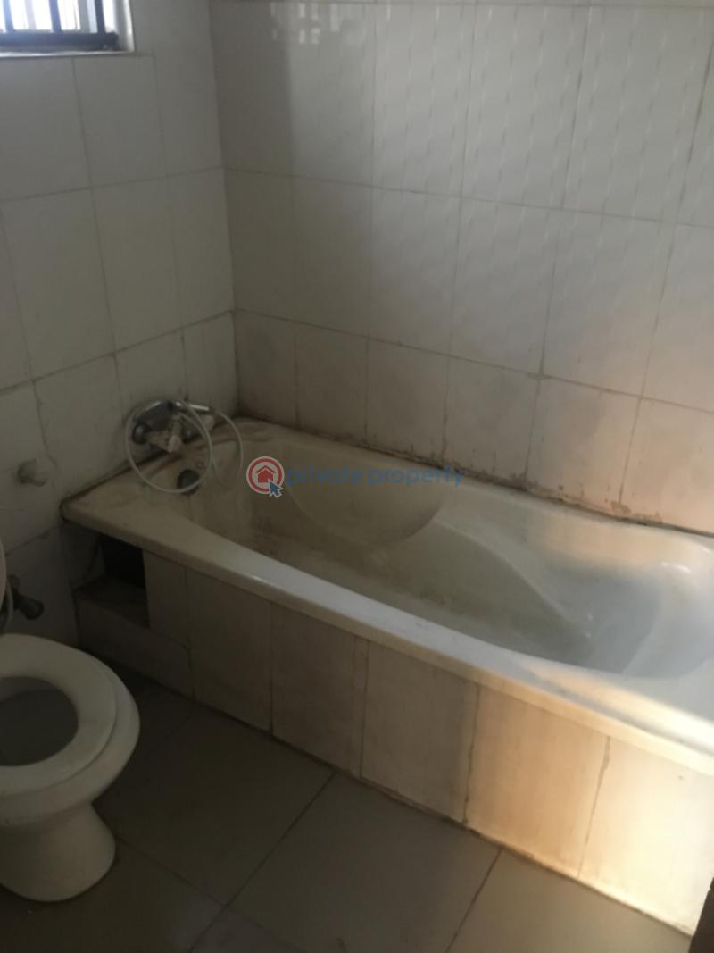 3 bedroom Block Of Flats For Rent Mende Maryland Lagos - 9