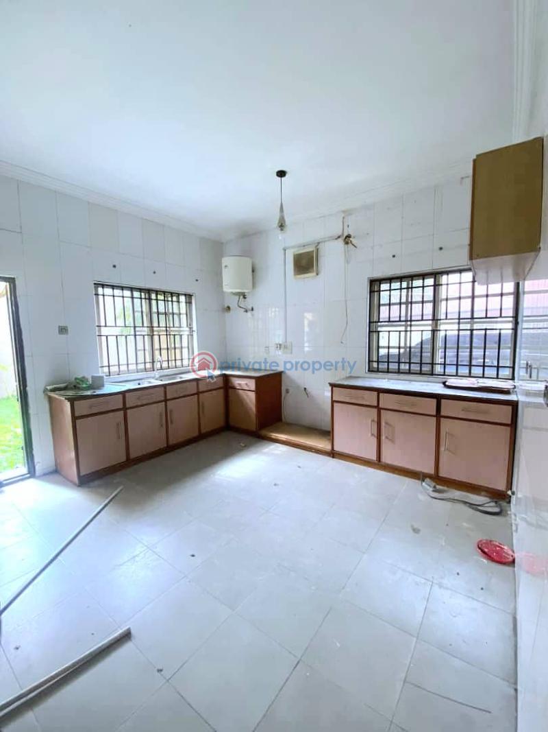 Newly renovated 4-bedroom detached house - 5 4 bedroom Detached Duplex For Rent Lekki Phase 1 Lagos - 5