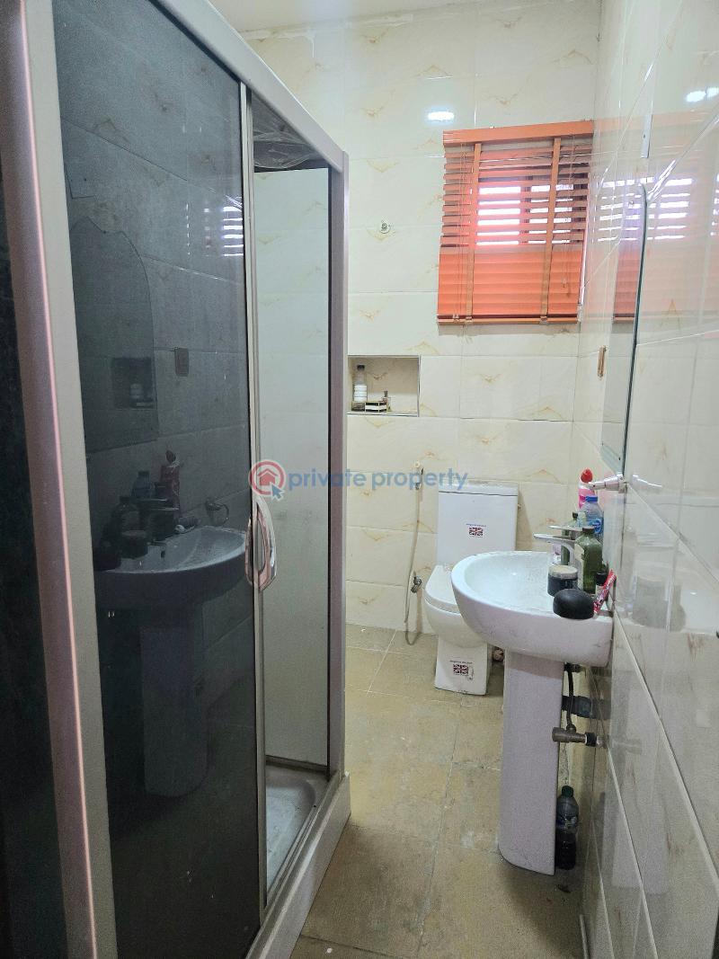 Newly renovated 4 bedroom house - 10 4 bedroom Semi detached Duplex For Rent Osapa London Lekki Lagos - 10