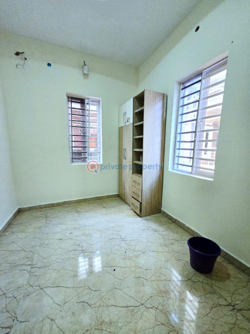 4 bedroom Semi detached Duplex For Sale Chevron Drive Lekki Lagos - 6