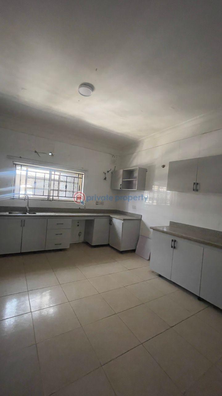 Newly renovated 4 bedroom semi-detached duplex with an office space & 2 bq - 3 4 bedroom Semi detached Duplex For Rent Parkview Estate Ikoyi Lagos - 3