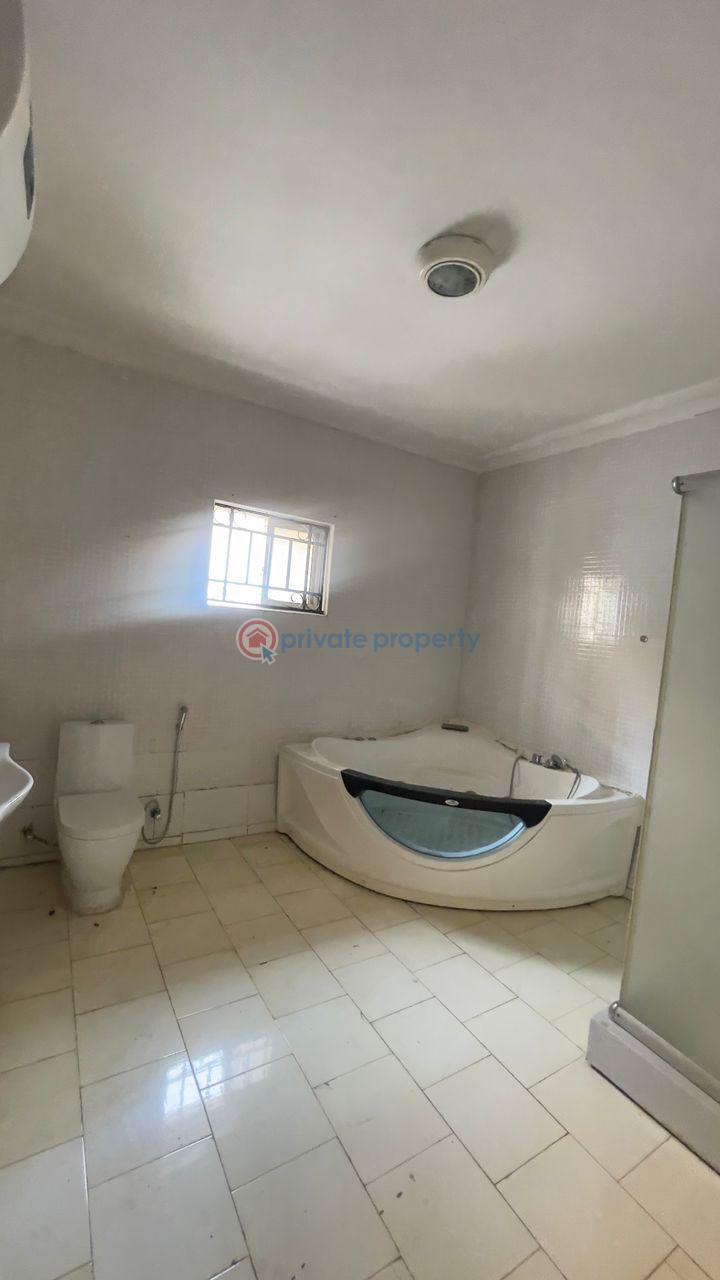 Newly renovated 4 bedroom semi-detached duplex with an office space & 2 bq - 14 4 bedroom Semi detached Duplex For Rent Parkview Estate Ikoyi Lagos - 14