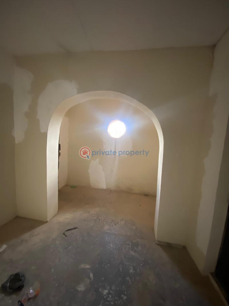 House For Rent Location: Aderinola Street, Off Adeyi Avenue, Old Bodija, Ibadan. Bodija Ibadan Oyo - 5