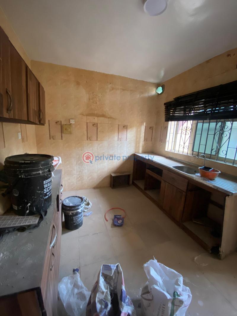 House For Rent Location: Aderinola Street, Off Adeyi Avenue, Old Bodija, Ibadan. Bodija Ibadan Oyo - 1