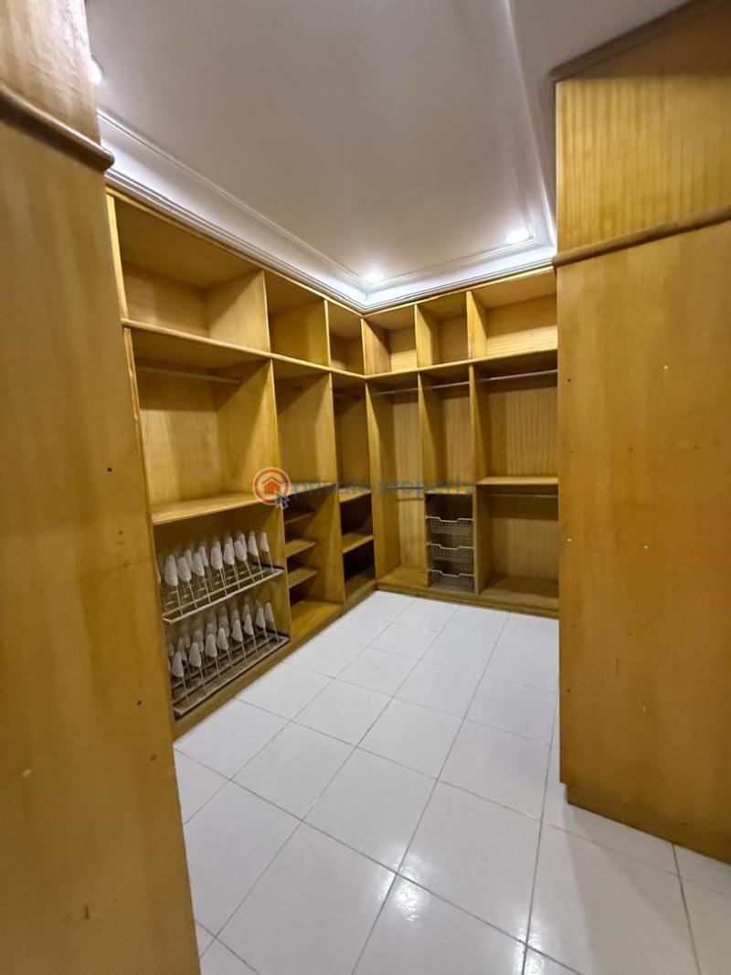 5 bedroom Detached Bungalow For Sale Nicon Town Lekki Lagos - 0