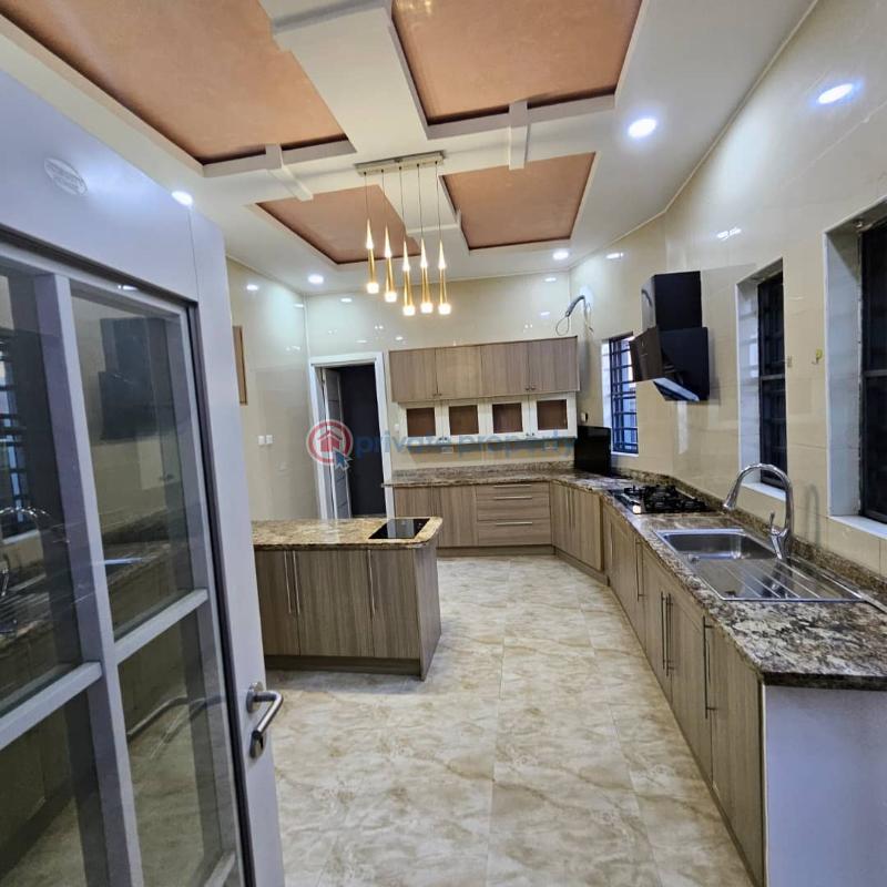 5 bedroom House For Rent Magodo GRA Phase 2 Kosofe/Ikosi Lagos - 11