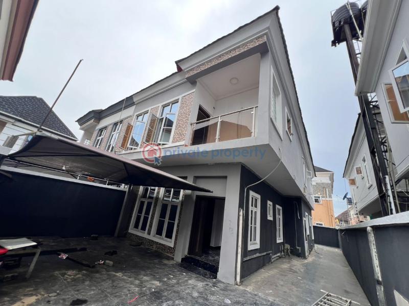 4 bedroom Semi detached Duplex For Sale For Sale: Newly Renovated And Spacious 4 Bedroom Semi Detached House With 1 Room Bq Location: Bera Estate, Off Chevron Drive, Lekki Price: N170m (ono) Lekki Phase 1 Lagos - 1